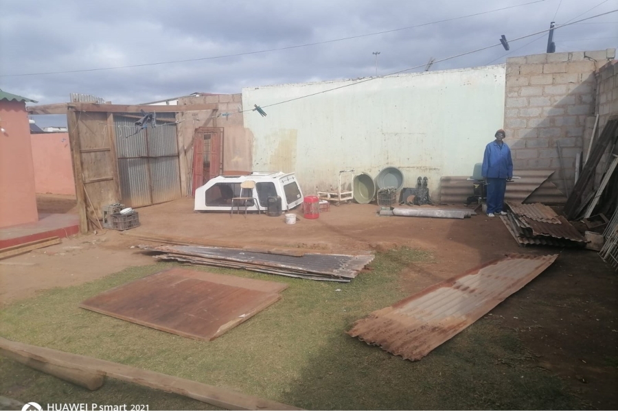 2 Bedroom Property for Sale in Zwide Eastern Cape
